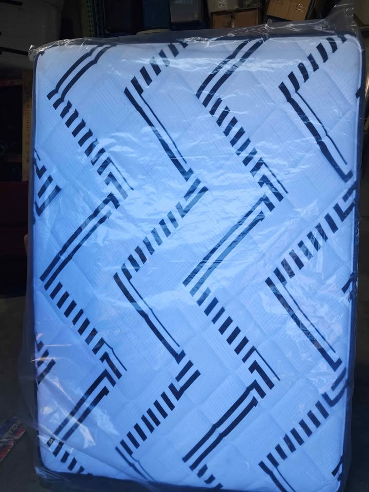 Full/Double Sized Mattress 2023 - Hardly Used