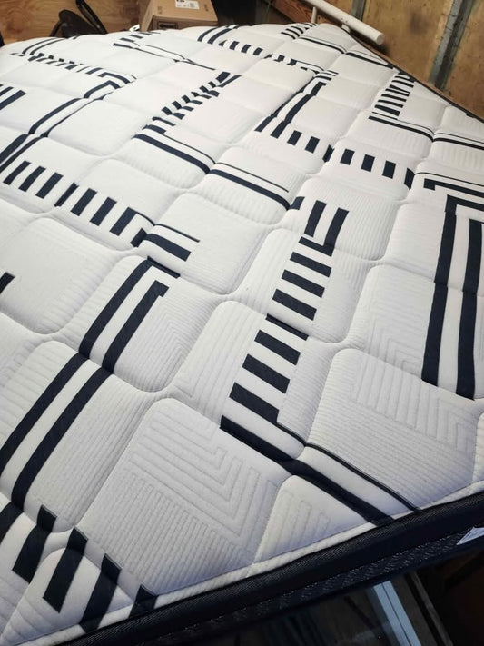 Full/Double Sized Mattress 2023 - Hardly Used