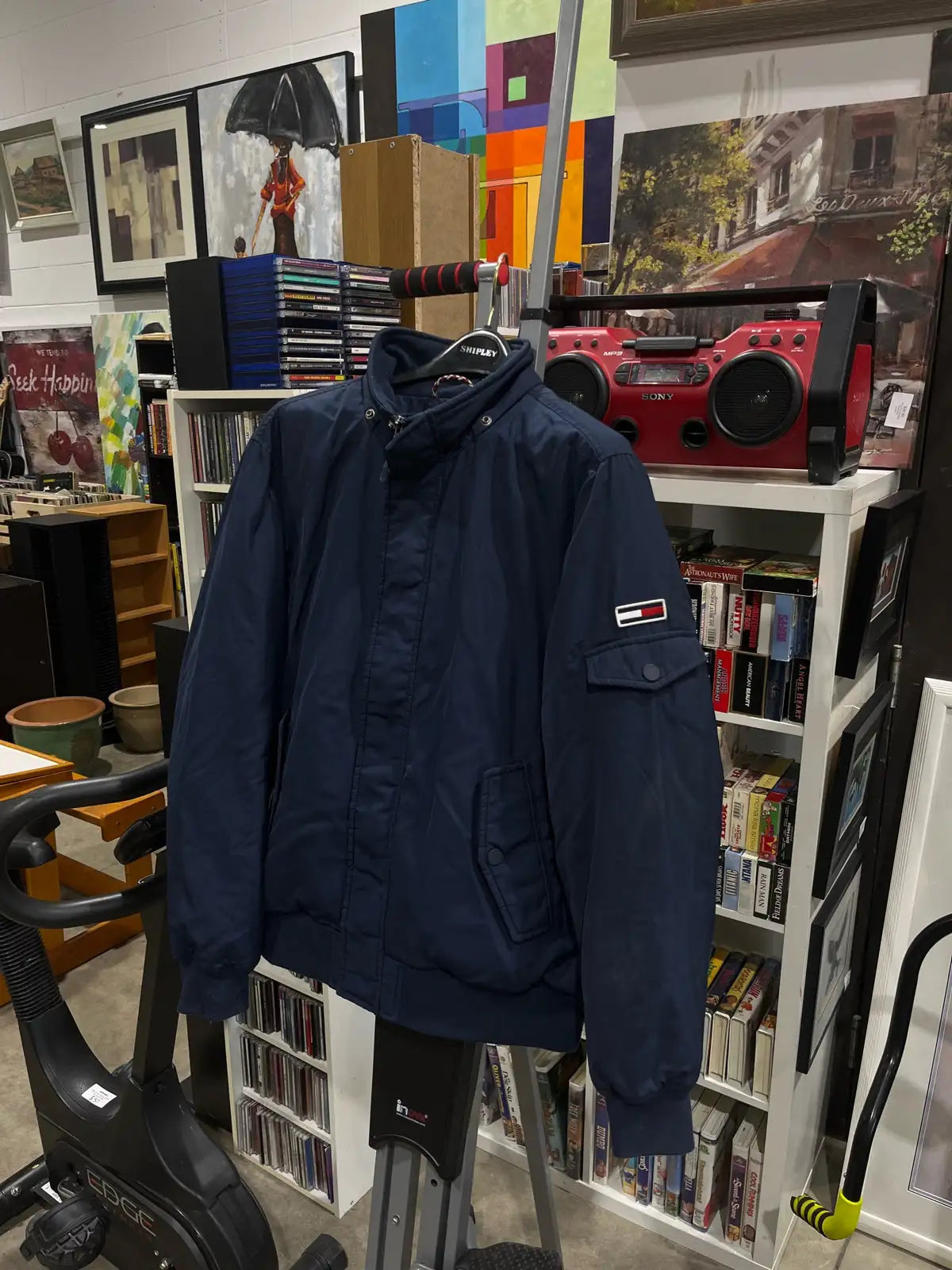 Men’s Tommy Hilfiger padded jacket Size L
