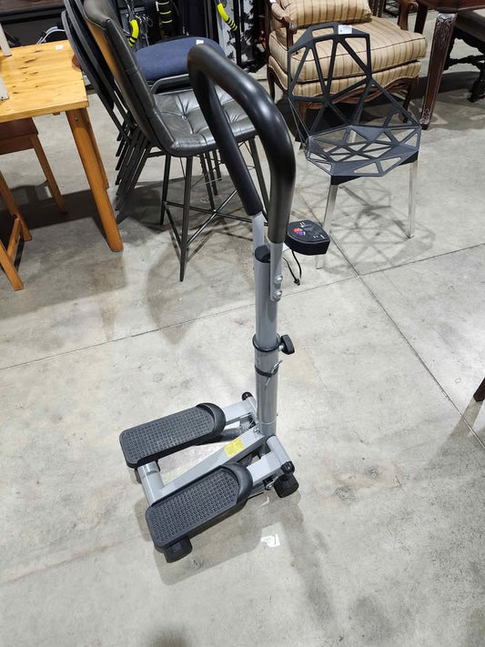 Mini Stepper with Handlebar & Digital Monitor
