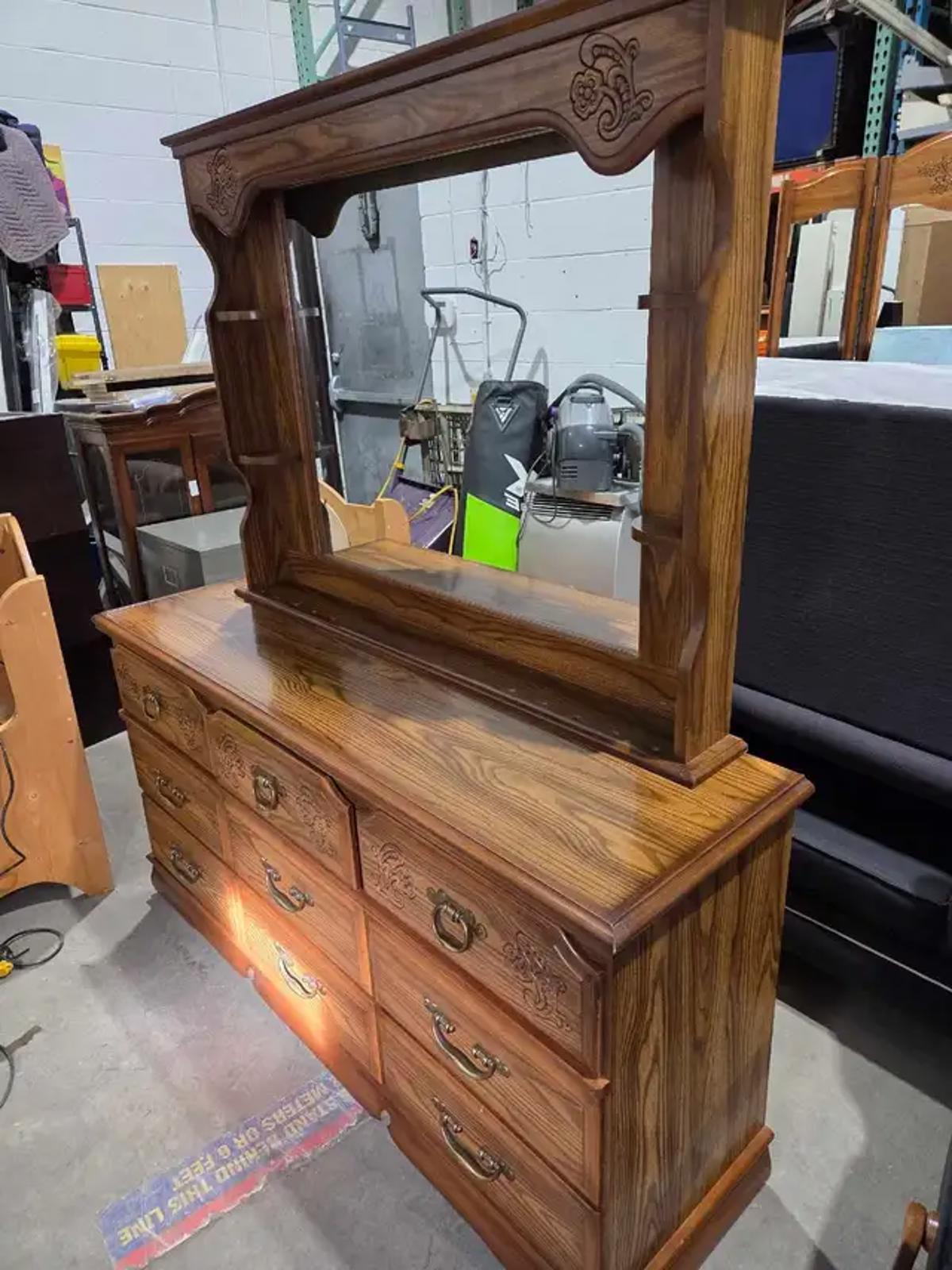 9-Drawer Oak Effect Dresser with Mirror