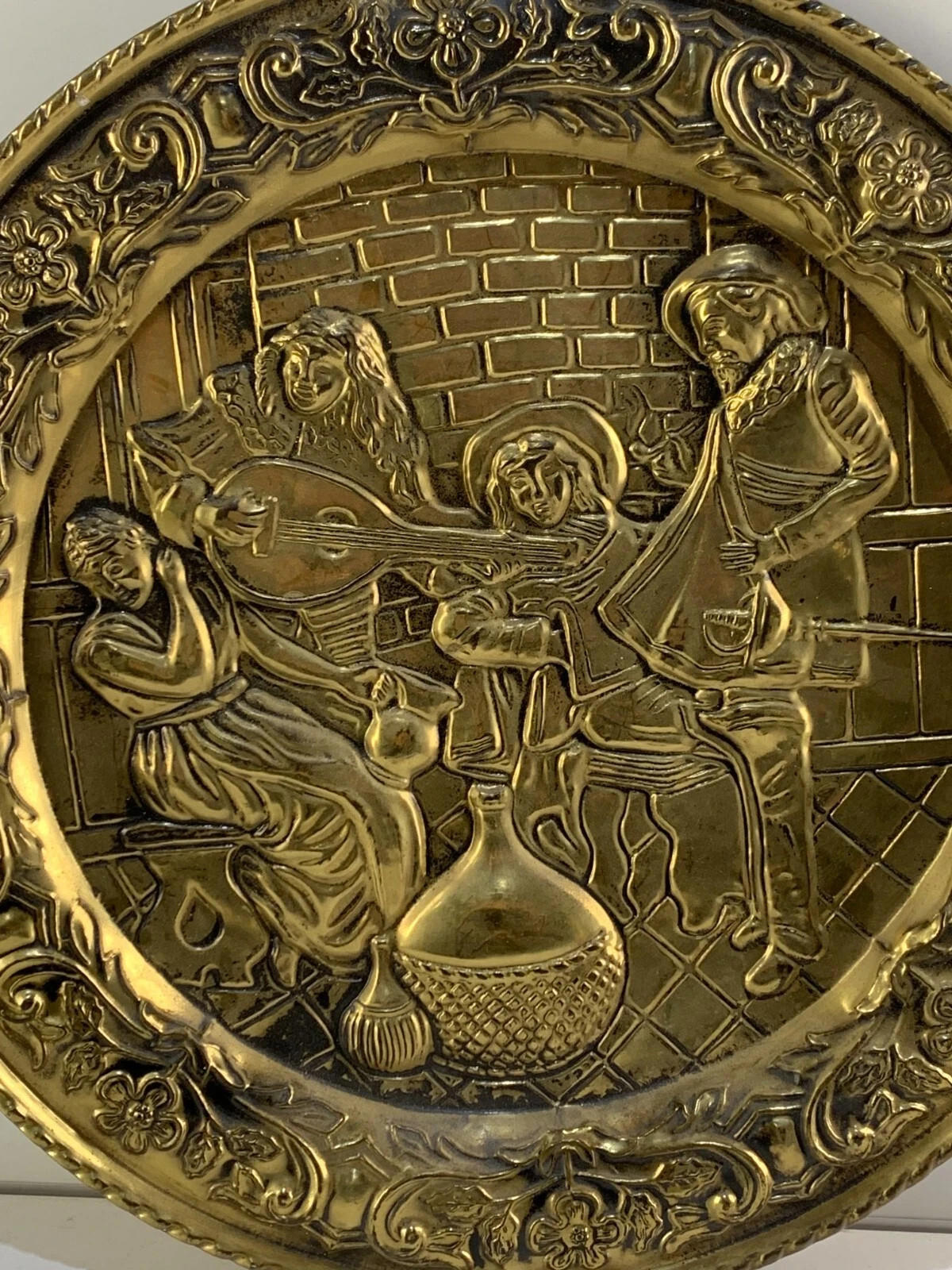 Brass Embossed Plate Pub Tavern Lute Scene Wall Hanging 16in England MCM S391