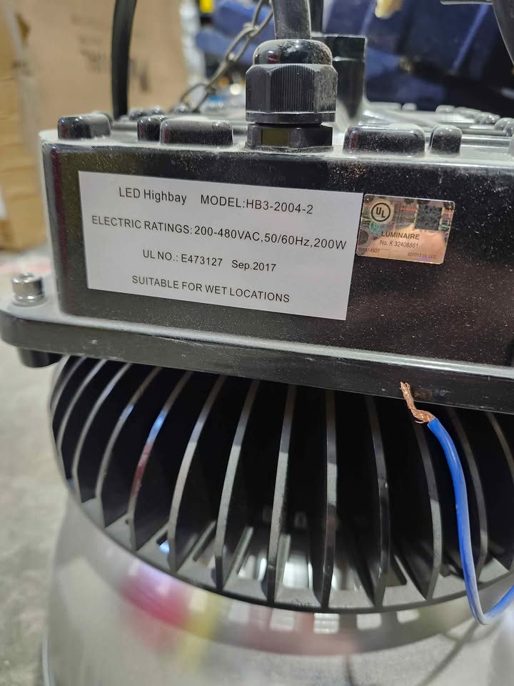 LED high bay light fixture model HB3-2004-2 - 11 available