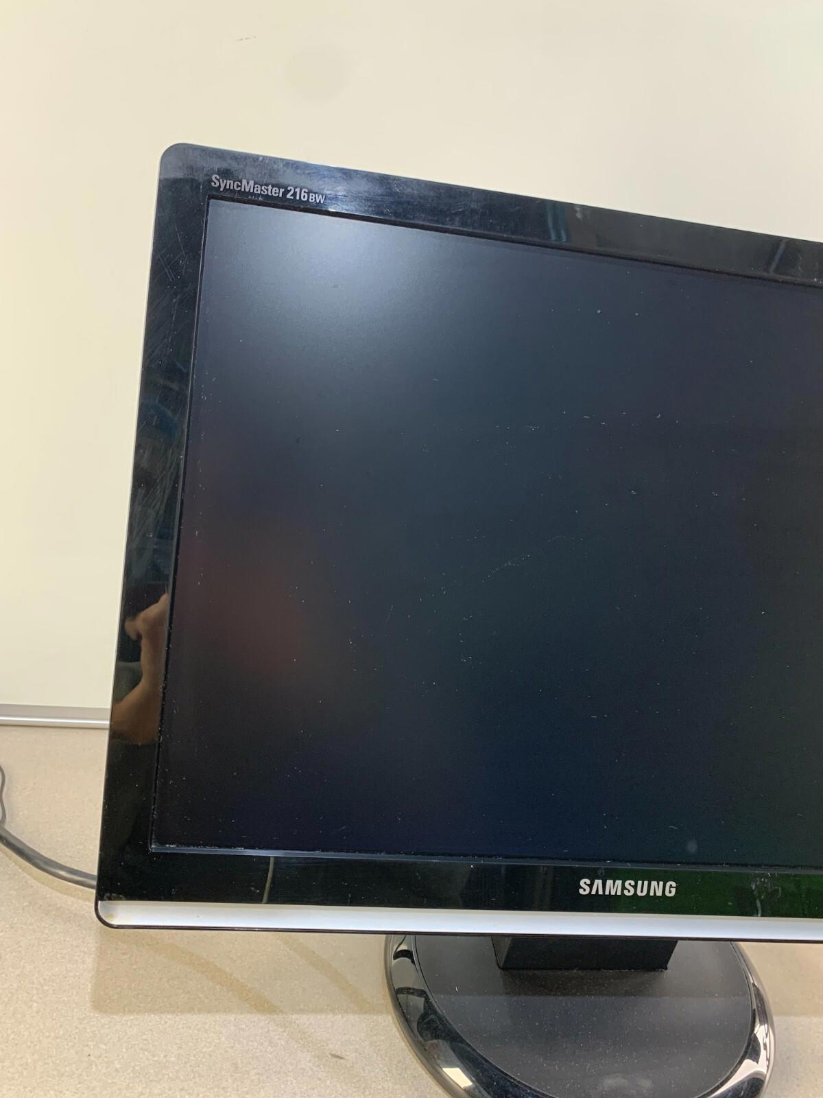 SAMSUNG SYNCMASTER 21.6" LCD MONITOR VGA DVI 60Hz 1680 x 1050 MODEL 216BW