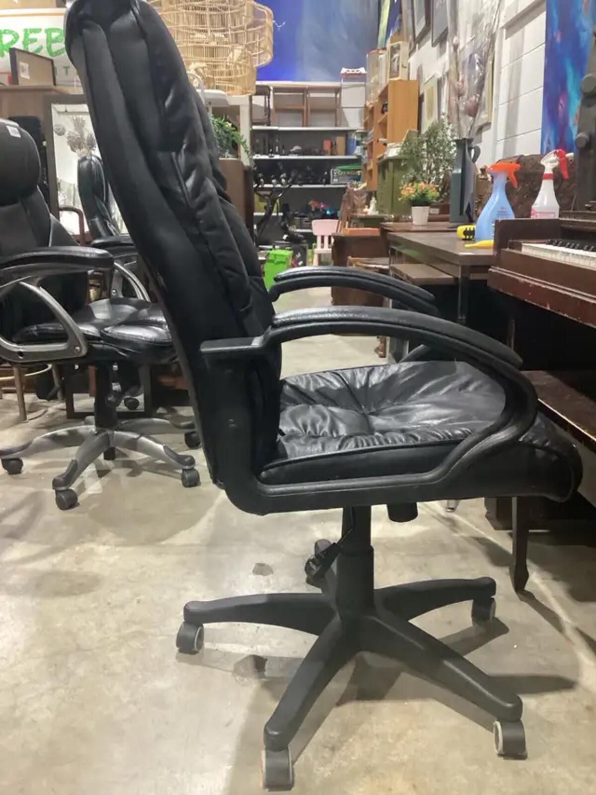 Black Ergonomic Office Chair