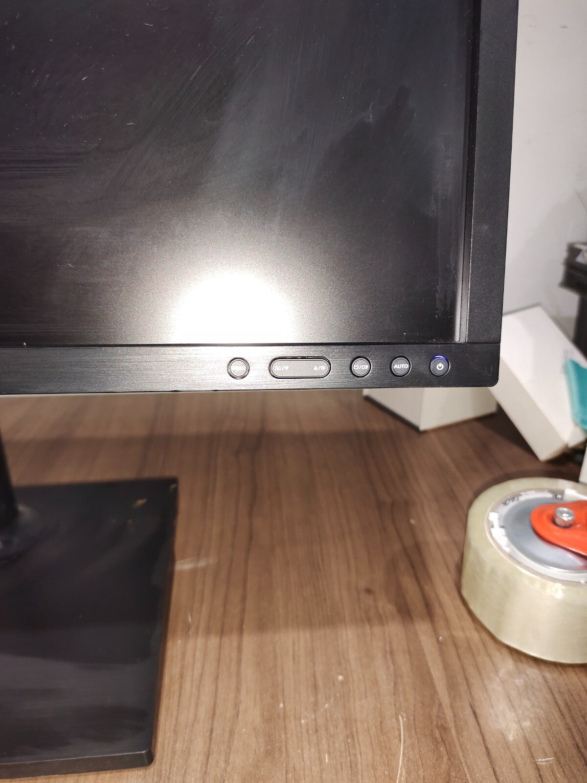 Samsung S24E650DW Moniteur professionnel avancé 24" - Noir - 1