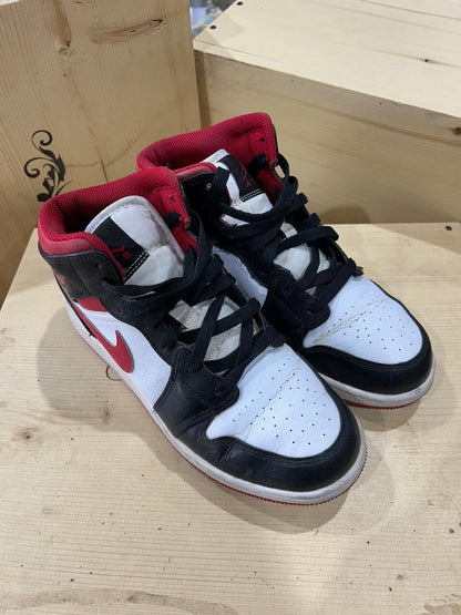 Nike Air Jordan 1 Mid Kid's Size 6Y Black Red