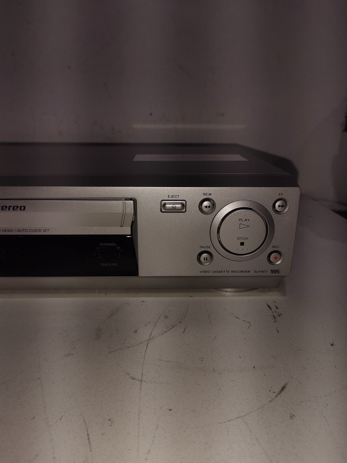 Sony SLV-N77 VHS VCR Hi-FI Player Recorder
