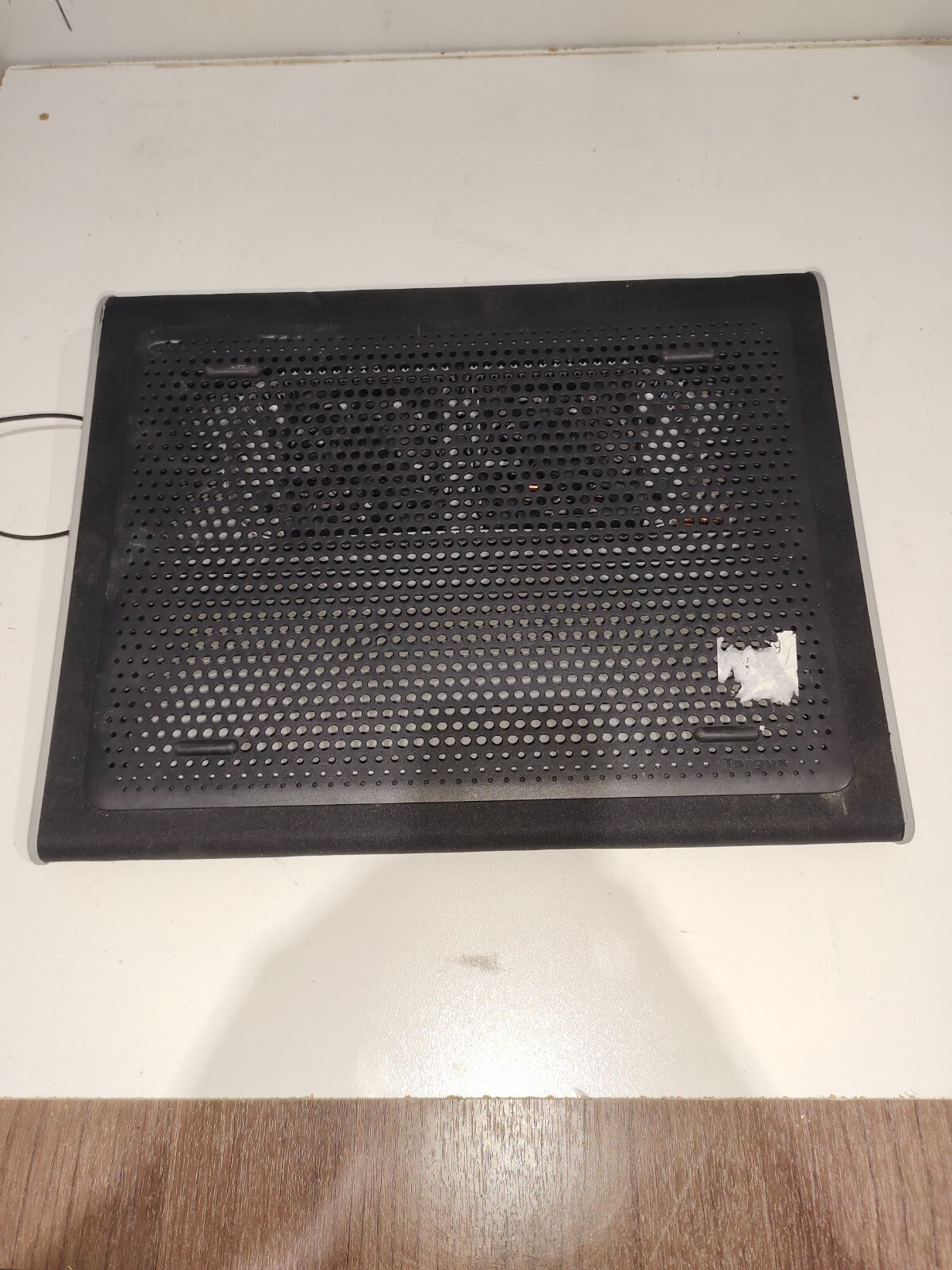 Targus 15-Inch Dual-Fan Chill Mat USB Laptop Cooling Pad