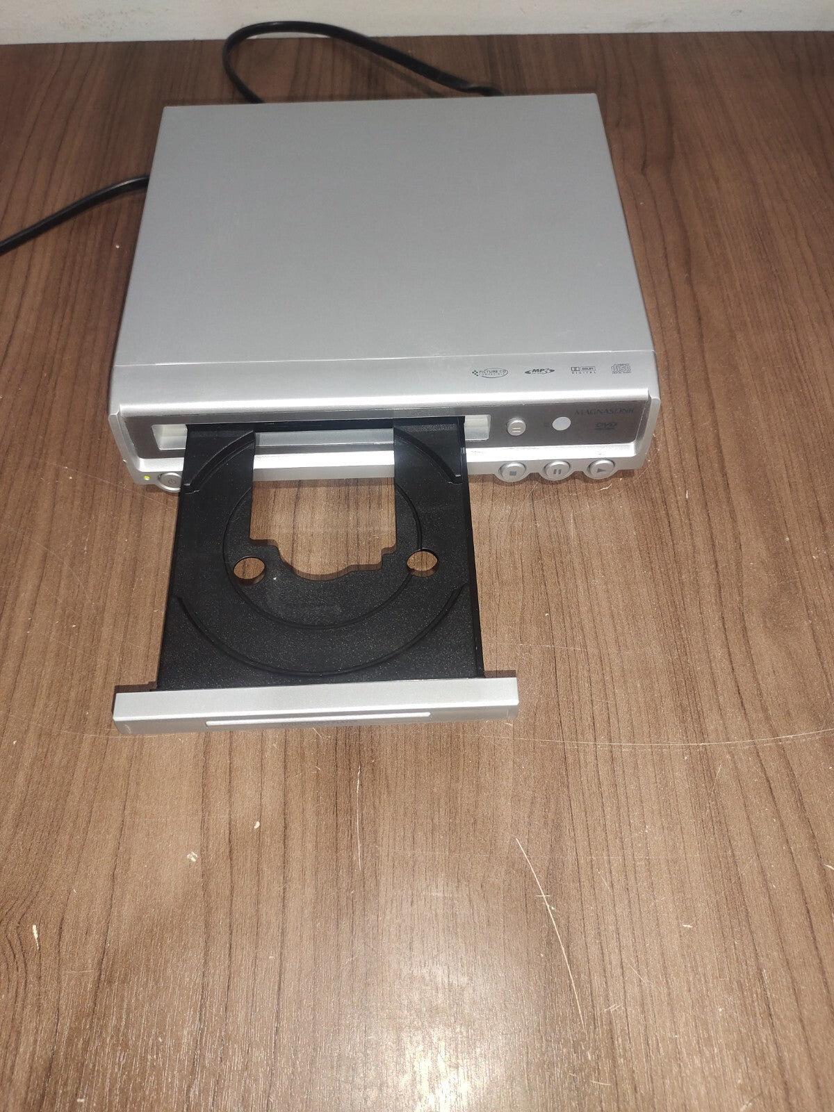 Magnasonic DVD805 DVD/CD/MP3 Player