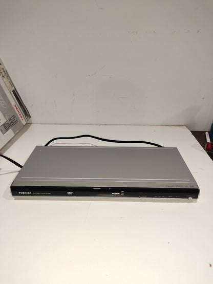 TOSHIBA SD-4990 DVD Video Player