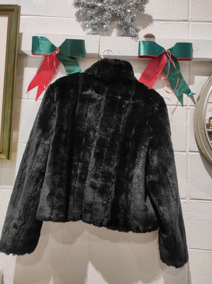 Coat Jacket Size XL/TG Women's Faux Fur Black Zip Damage By Zipper By Weekender