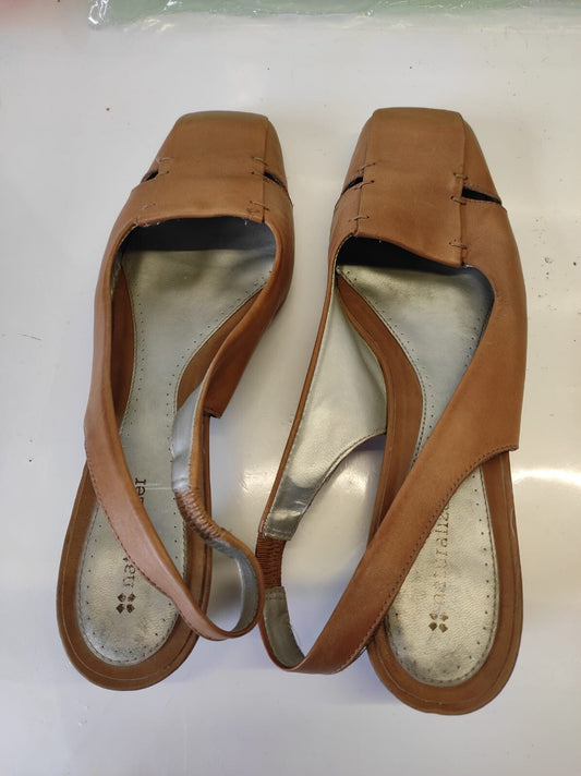 Naturalizer womens open toe slingback ankle buckle heeled sandals 7