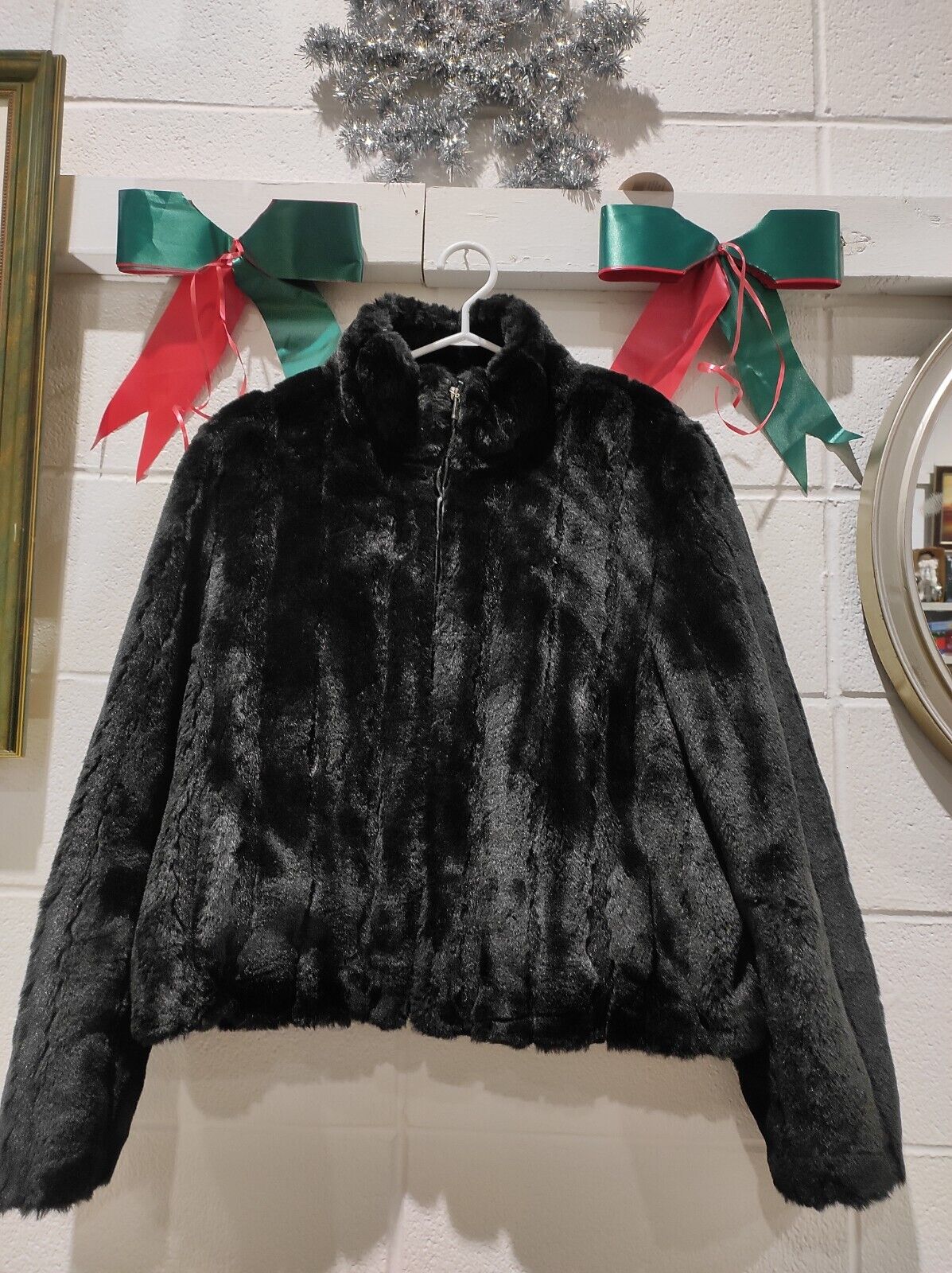 Coat Jacket Size XL/TG Women's Faux Fur Black Zip Damage By Zipper By Weekender