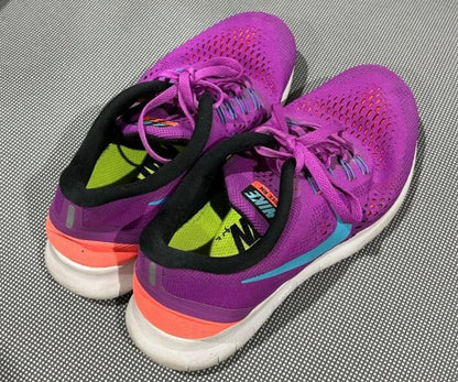 Nike Free Run Size 6 Women's Running Shoes Fuchsia