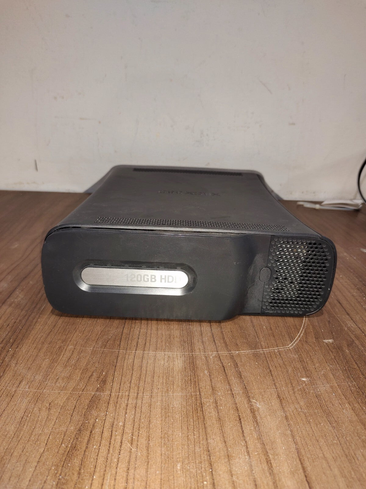 Microsoft Xbox 360 Elite Console & 120GB HDD