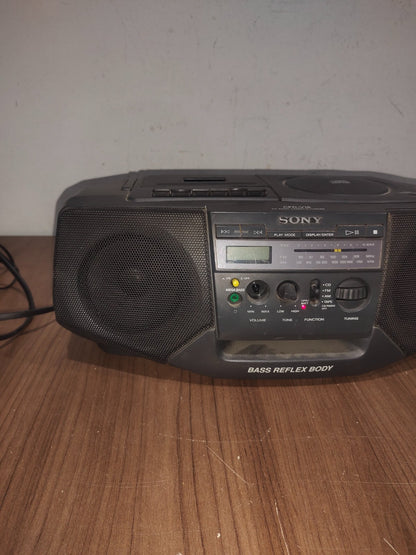 Sony Boom Box CFD-V15 Radio Cassette CD Player "MEGA BASS"