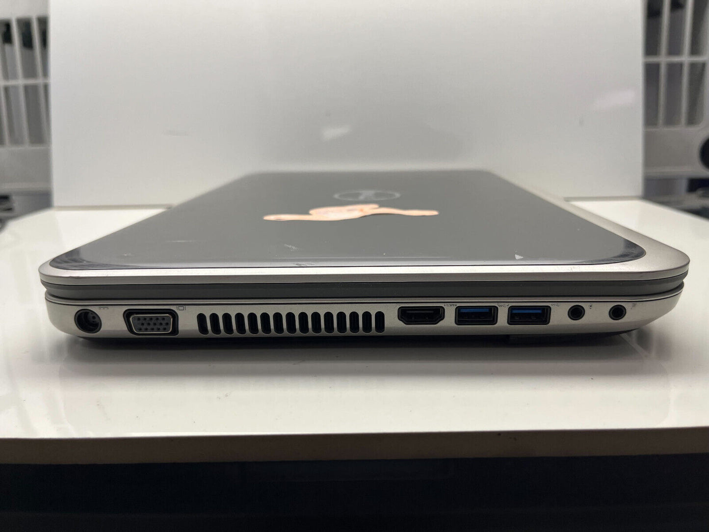 Dell Inspiron 5520 i5 3210M @ 2.50 GHz 4GB RAM No HDD No OS