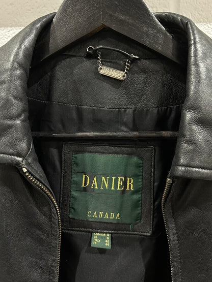 Danier Canada Women's Black Genuine Leather Jacket Size 12