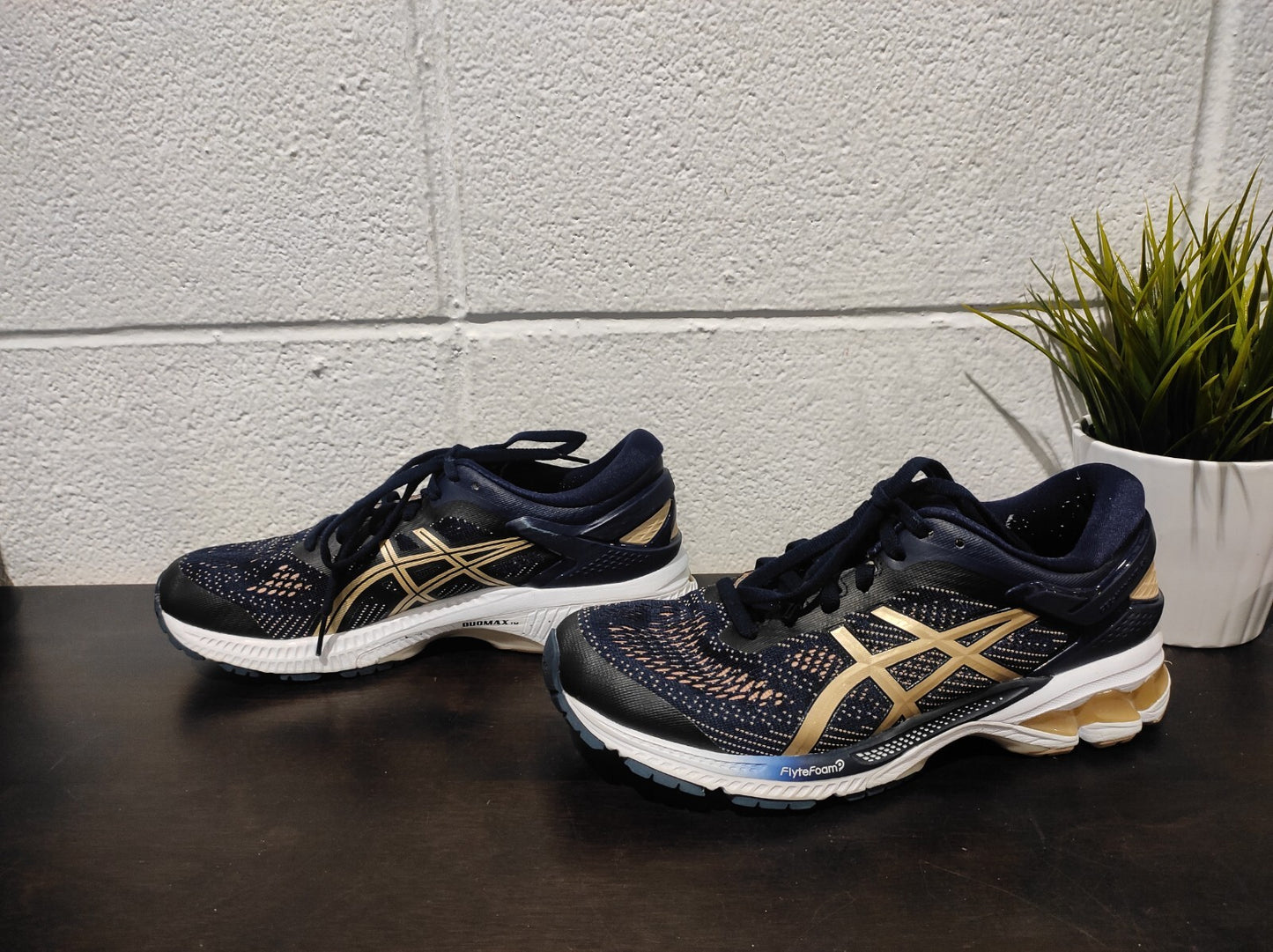 Asics Gel-Kayano 26 Navy Blue Gold Running Shoes 1012A457 Women Size 9 FlyteFoam