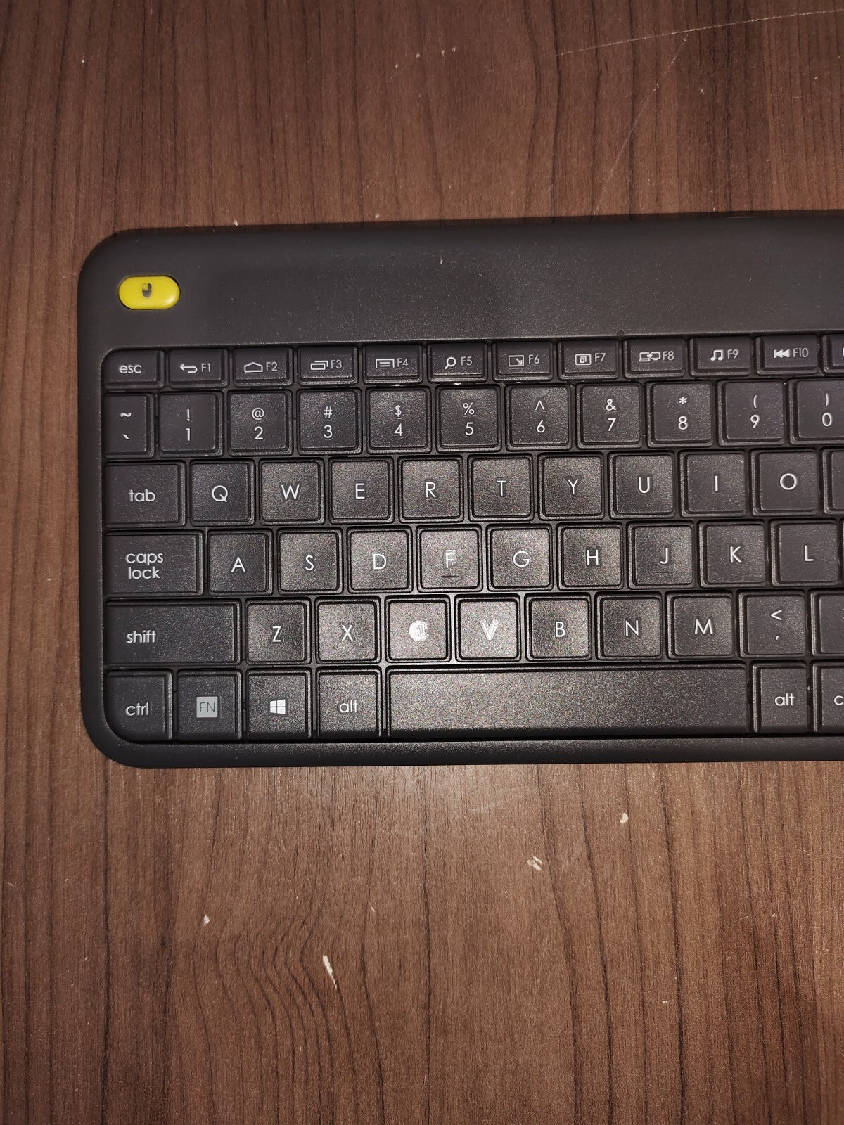 Logitech - K400 Plus TKL Wireless Membrane Keyboard for PC/TV/Laptop/Tablet
