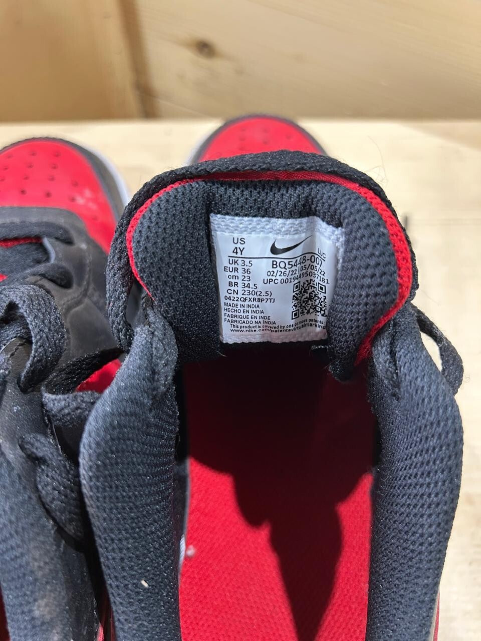 Nike Court Vision Low Junior Trainers Size 4Y Red Black