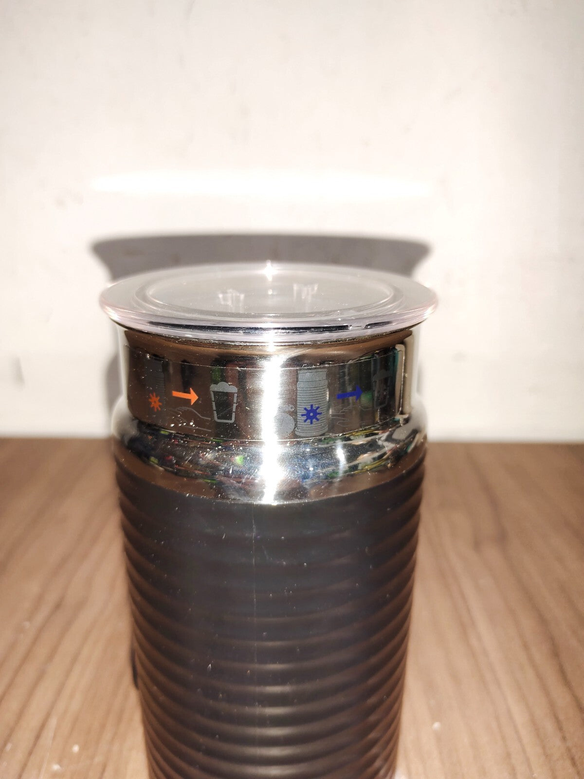 Nespresso Aeroccino 3 Mousseur à lait Noir Modèle 3694 Tasse de rechange avec fouet