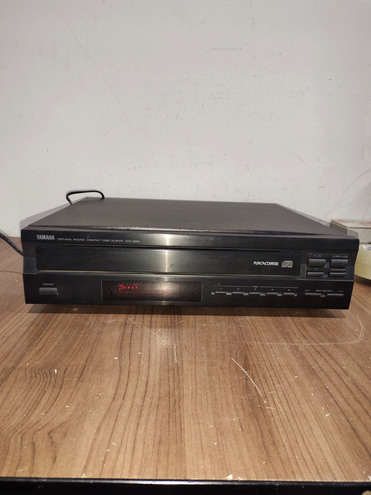 Yamaha CDC-565 5 Disc CD Player Changer