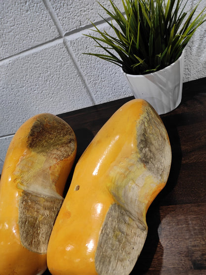 DUTCH WOODEN GARDEN CLOGS SHOES Size 23 Yellow US 5 / 5.5 Handmade Carved Wood