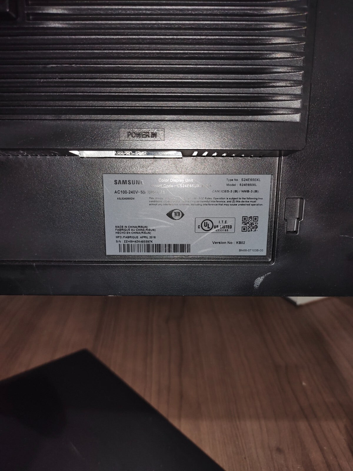 Samsung S24E650DW Moniteur professionnel avancé 24" - Noir - 1