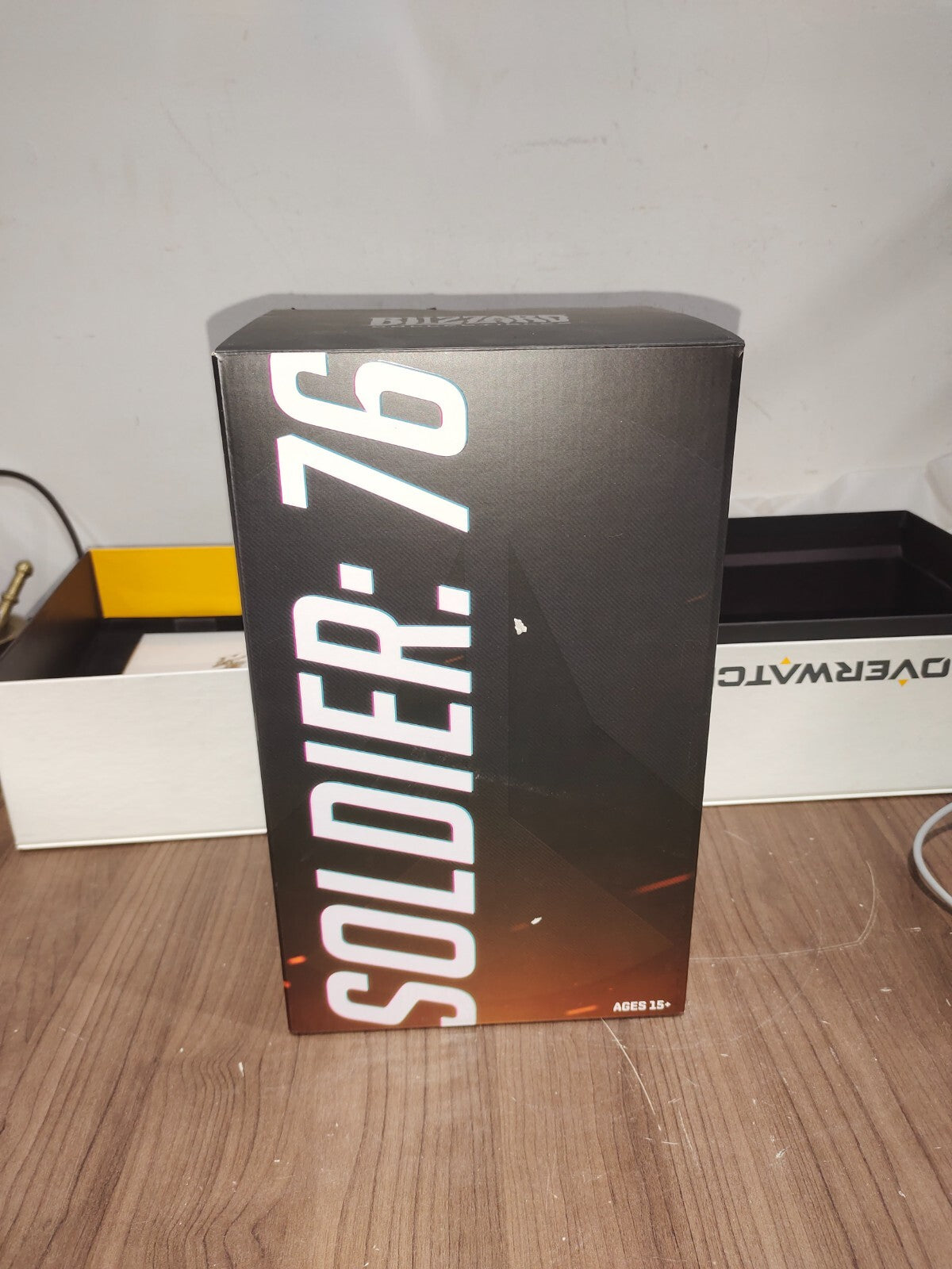 BLIZZARD Overwatch Collectors Edition Box Set for PS4 - Soldier 76 Statue Limit