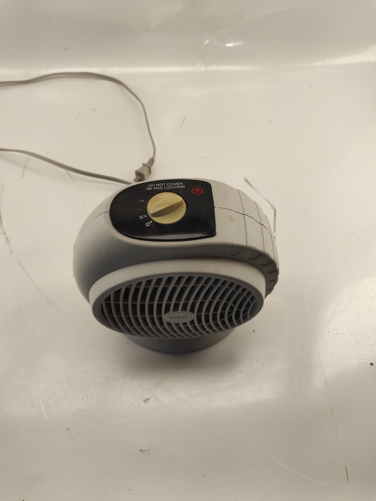 Super Portable Plastic Electric Fan Adjustable