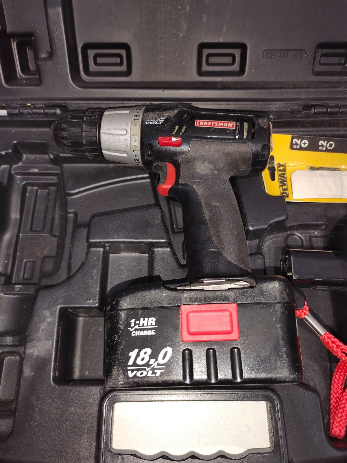 Craftsman 3/8 10mm 18 Volt Drill Driver VSR Cordless