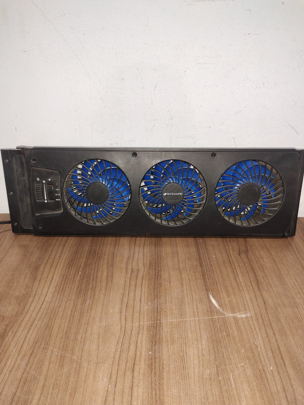 Bionaire Whole House Window Fan BWF0552M - 1