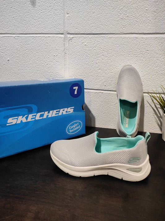 SKECHERS Women's Arch Comfort Slip On Athletic Shoes Sneaker ~ Gray US-7