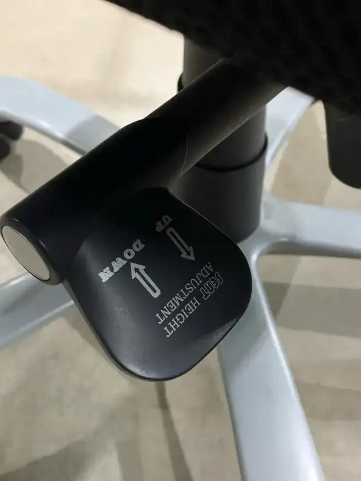 Ergonomic Office Chair on wheels