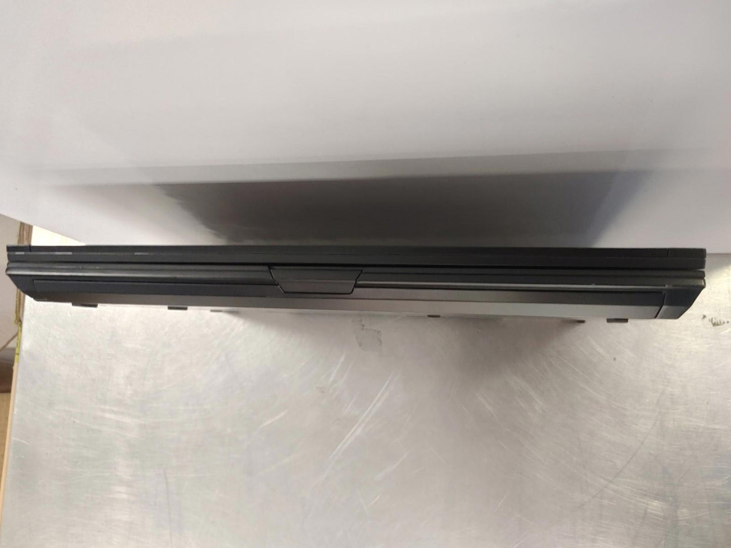 Dell Latitude E6500 15in Vista C2D 2.53GHz 4GB RAM 80GB HDD NVS 160M Model PP30L