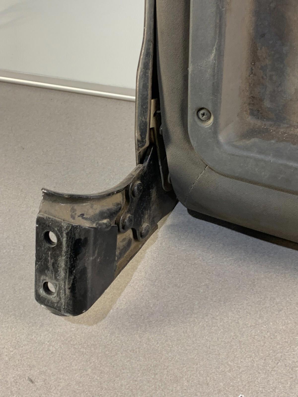 Used Isuzu NPR Seat