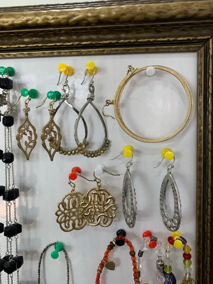 Assorted Jewlery -set of multiple items