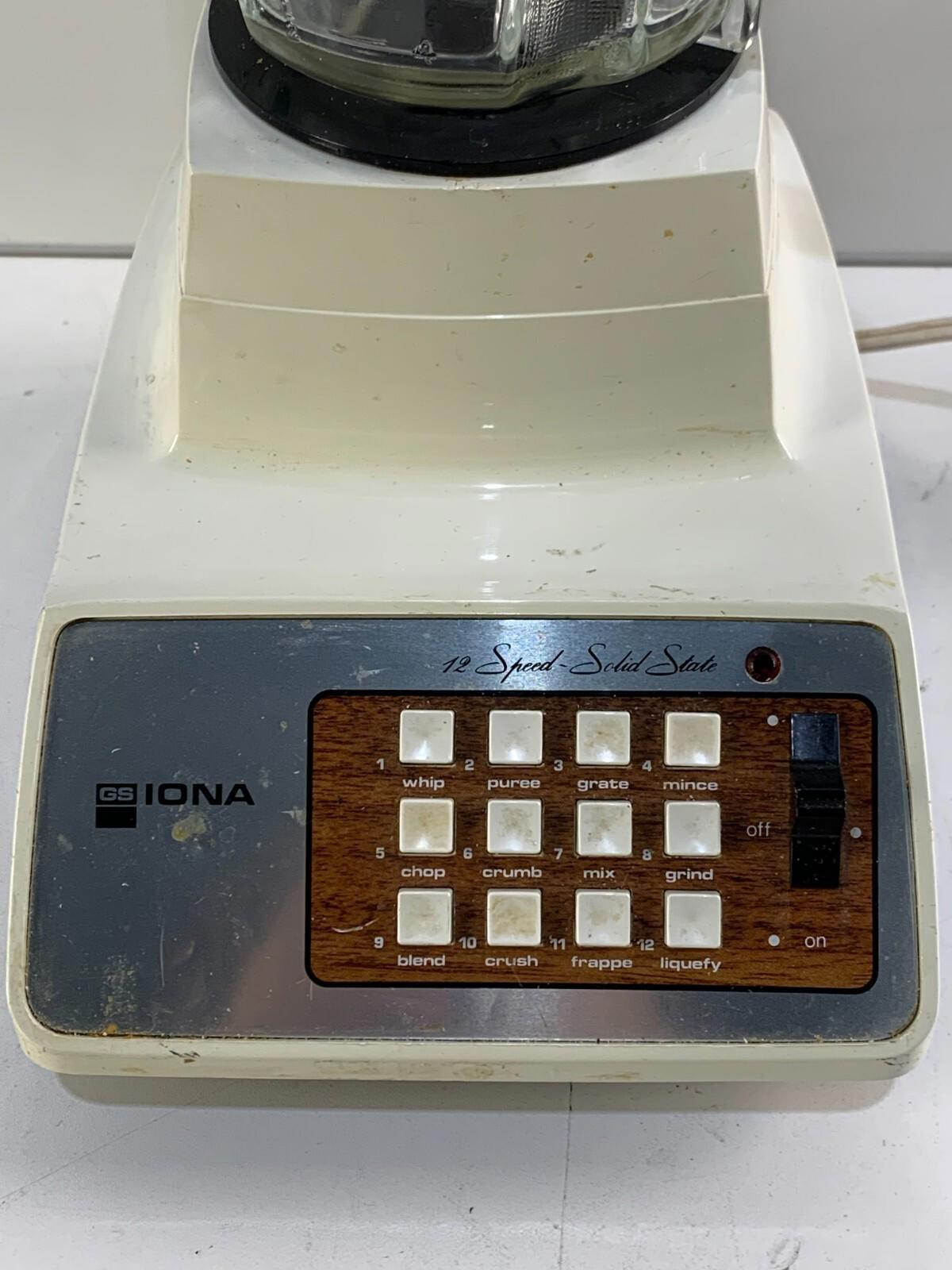 Vintage lona 12 Speed Solid State Blender