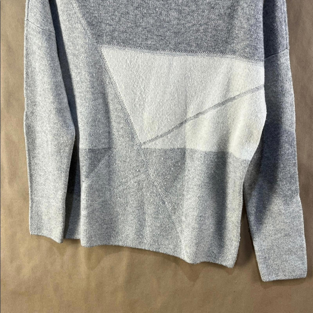 Vince Women’s Gray Geometric Sweater (Size S)