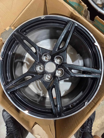 Corvette (2020 - 2025) Rims - New!