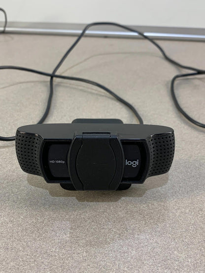 Logitech HD Pro Webcam C920 Widescreen Video Calling and Recording, 1080p Webcam