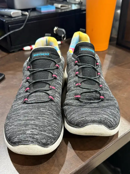 Skechers Woman Comfort Slip-ins - Size 8