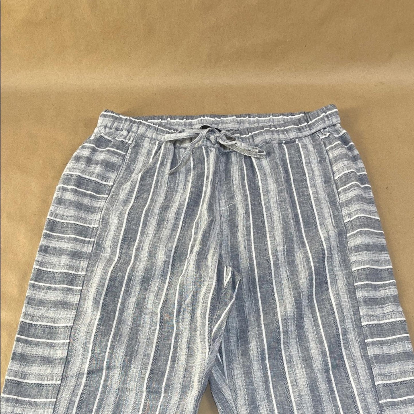 Carré Noir Women’s Grey Linen Pants (Size S)