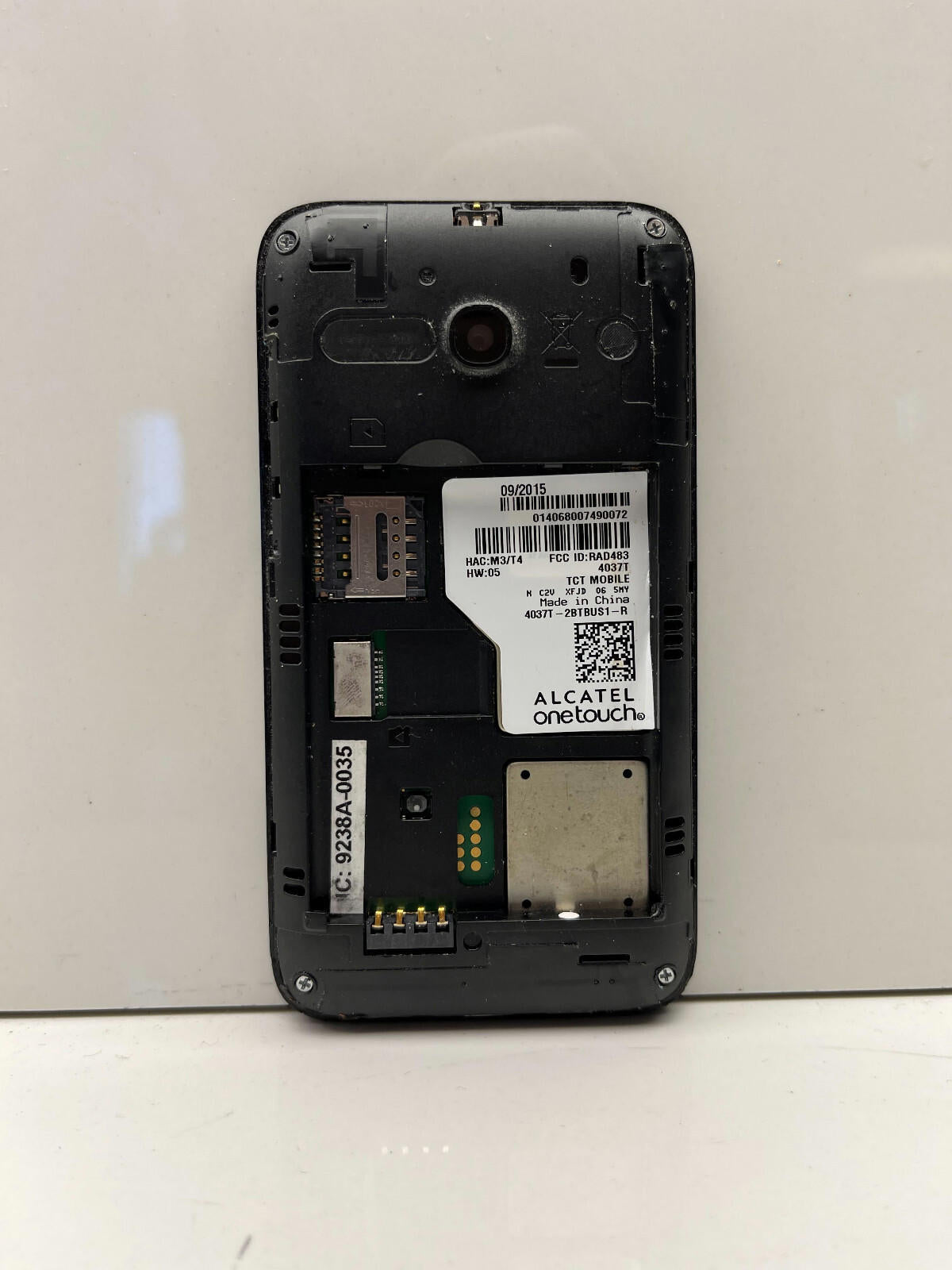Alcatel OneTouch Evolve 2 4037T sans batterie POUR PIÈCES