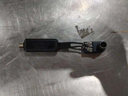 GOOD CONDITION 75Ohm to 300Ohm Coaxial Right-angle Adapter Black Tested Working