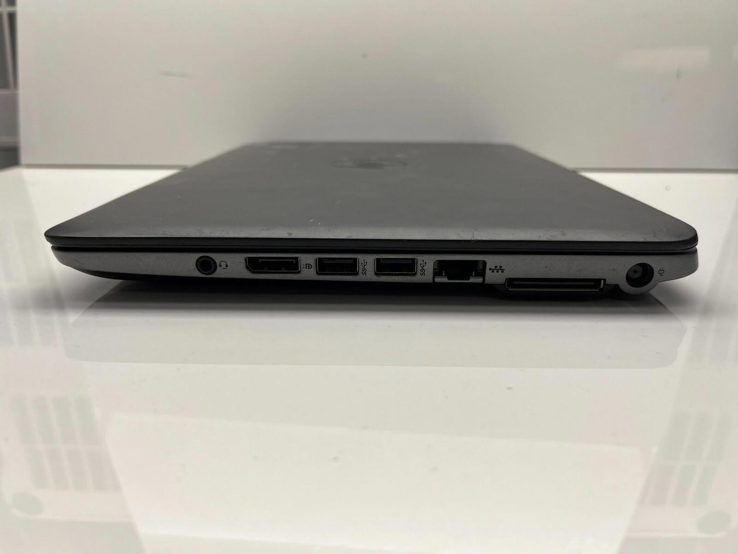 HP elitebook 820 i5 5300U FOR PARTS