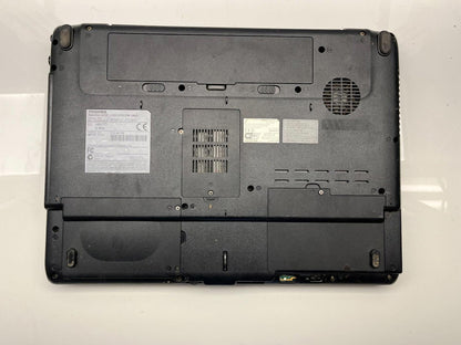 Toshiba Satellite A210 Athlon 64 X2 @ 1.60 GHz 2GB RAM No HDD No OS Bad Screen
