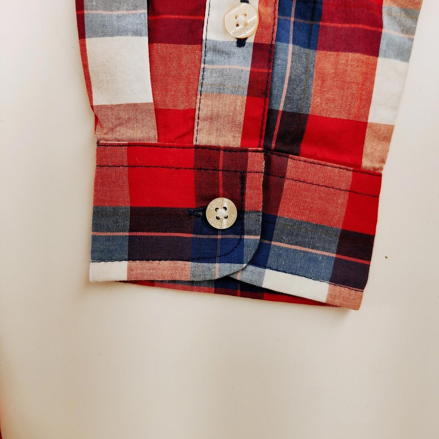 NWT Tommy Hilfiger Youth Button Down Blue and Red Plaid Shirt Size L (12-14)